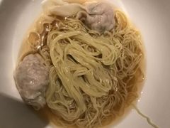 云吞面-喷泉广场餐厅·宵夜·海鲜烧烤大排档(长隆企鹅酒店)