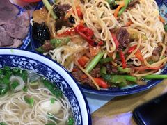 -伊穆祥牛肉面总店·清真