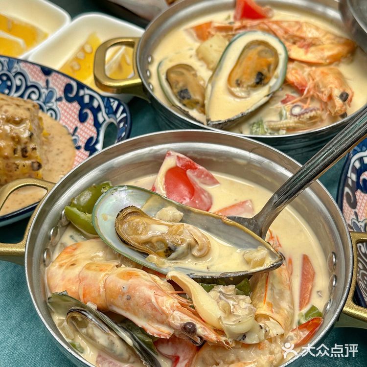 在成都喝到了“肉桂黄油热啤酒”[啤酒]奶fufu的！！