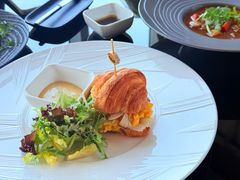 -恰餐厅及酒吧 CHAR Bar & Grill (北京丽都皇冠假日店)