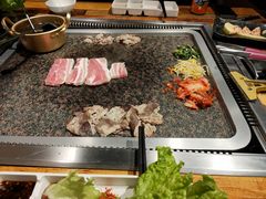 -小花猪韩式石板烤肉