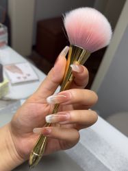 -小黑瓶美甲美睫