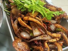 韭香鱿鱼须-黑皮酸菜鱼(三山街店)