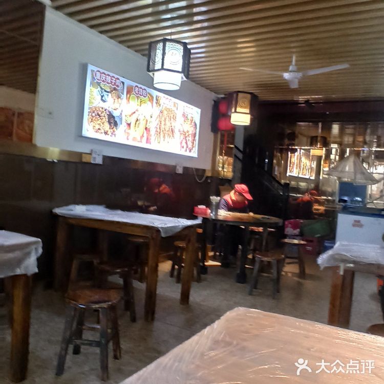 馋嘴纸包鱼·烧烤(万松园店)