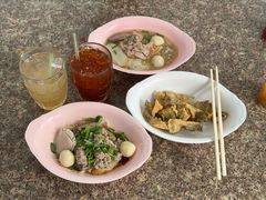 -榮泰米粉湯(Left Shop)