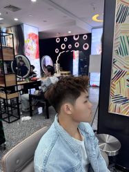 -藤野造型烫染接发
