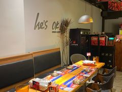 -何师烧烤·小龙虾·江湖川菜·精酿啤酒(成温店)