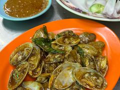 -黄亚华小食店(Jalan Alor)