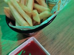 -Famous肥猫墨西哥音乐餐吧(五棵松华熙LIVE店)