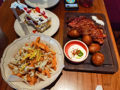 -MOMENTI手工意面(晶耀前滩店)