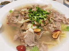 -犇逸·乐山跷脚牛肉·四川现炒(览海店)