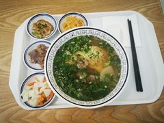 -陇兴楼兰州拉面(西安咸阳国际机场店)