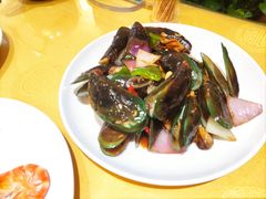 -鹏城人家海鲜酒家·23年老字号(较场尾店)