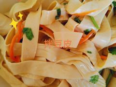 -老六素货(王顶堤店)