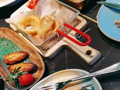 -DEEP·美式餐吧(五棵松华熙LIVE店)