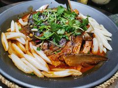 -东北农家院·铁锅炖(莘庄店)