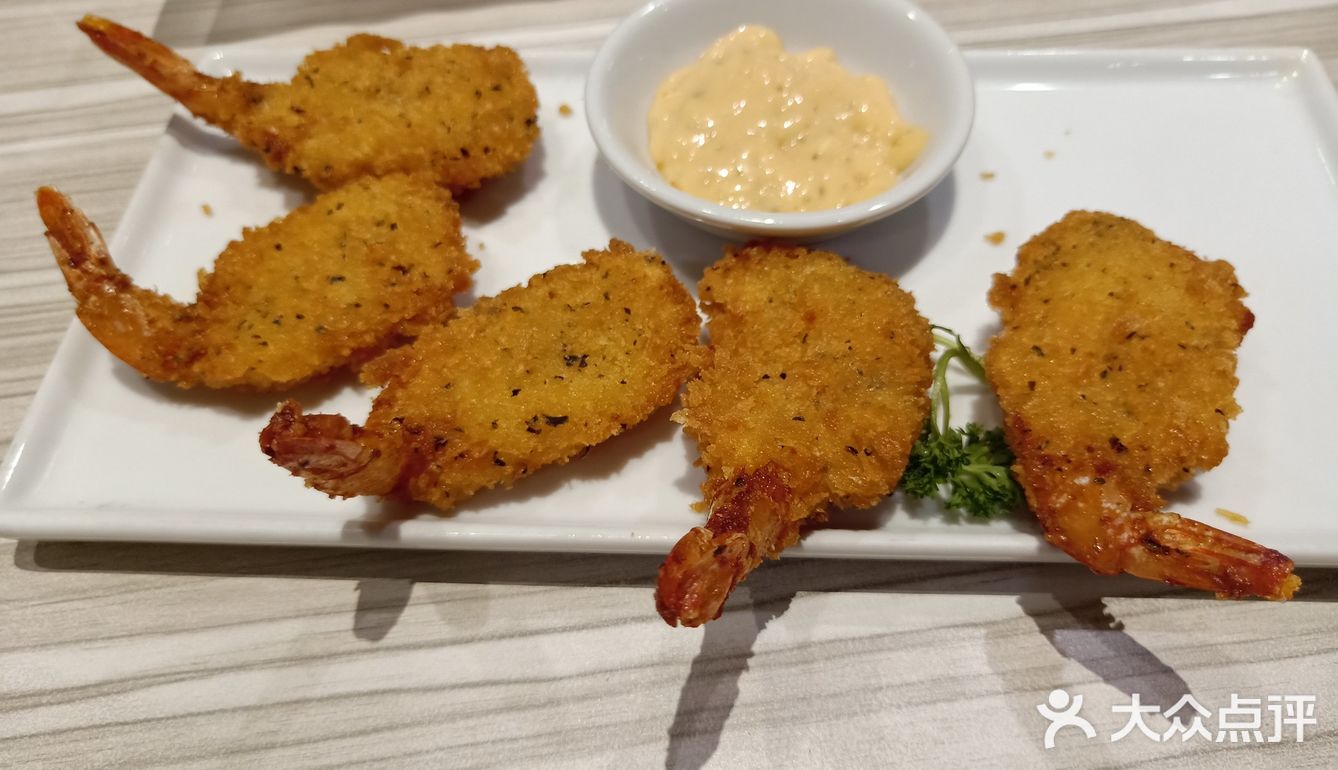 不然可以买生鲜了，服务员介绍的很详细