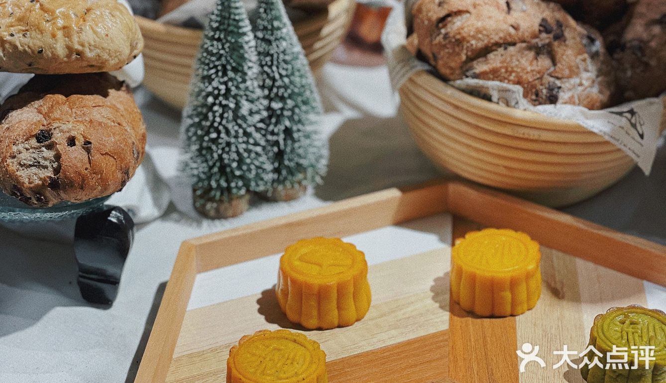 秋天的第一口月饼🥮来自颠覆传统口味的酥记