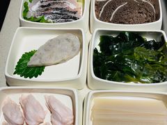 -海底捞火锅鲜切牛肉主题店(长寿路店)