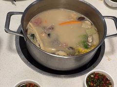 -煲王粤菜餐厅(中侨中心店)