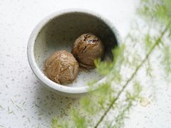 牛肝菌冰淇淋-半山腰·云南菜(侨福芳草地店)