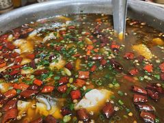 酸菜鱼-陈有良尖椒鸡(渝中示范店)
