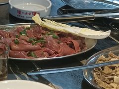 -牛一煲美食(江高店)