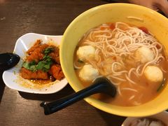 -谭仔云南米线(粉岭车站路店)