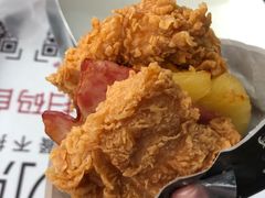 -肯德基(南京站A2检票口楼上)