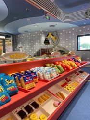 -奈尔宝家庭中心·亲子餐厅(北京东坝万达店)