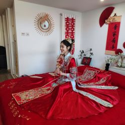-LOVINA洛维娜婚纱礼服