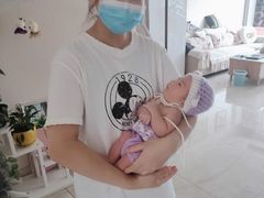 -爱月宝月嫂·育儿嫂(哈尔滨总店)