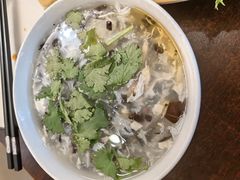 西湖牛肉羹-宋都禾源·灌汤包子(汉兴路直营店)