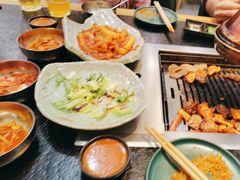-臻牛烤肉
