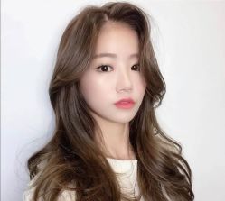 -BULB STUDIO 巴柏明星发型工作室