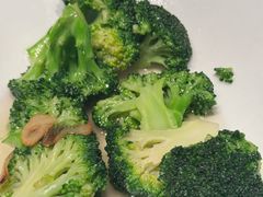 -浩运海鲜·16年专注青岛菜(石老人店)