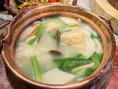 -云荷里·蒸汽石锅鱼·云南菜(中发百旺店)