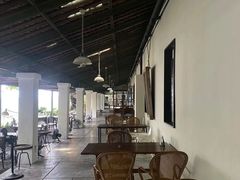-喜洲吧·江畔老船厂·庭院餐厅(喜临院店)