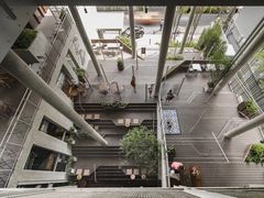 -ROAST coffee & eatery