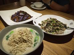 -黛瓦里巷(南京东路店)