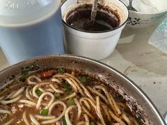 -正宗杨记普洱酸醋米线(总店)