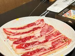 -山川小町·极番烧肉(新地假日广场店)