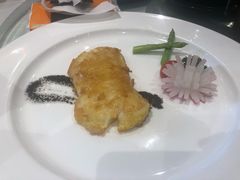红烧石岐乳鸽-景月阁空中食府(希尔顿酒店)