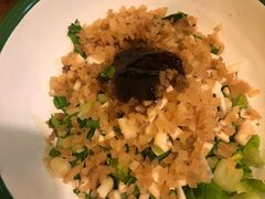 -拈签一笑黄牛肉辣卤串串