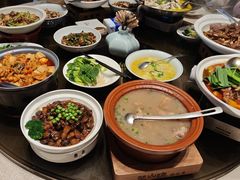 -楚山晓·湖北菜(武汉光谷K11店)