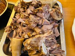 -春明狗肉馆(园丁花园店)