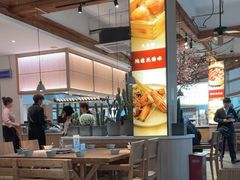 -蜜桃餐厅·伴山(湖滨商业街店)