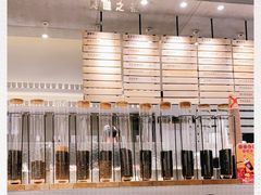-喜茶(上海打浦桥日月光gelato lab+店)