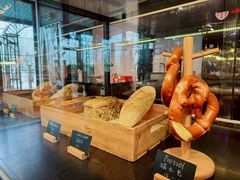 -普兰达德国餐厅·德式脆皮烤猪肘·自酿啤酒(观唐店)
