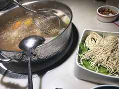 -左庭右院鲜牛肉火锅(浦江欢乐颂店)